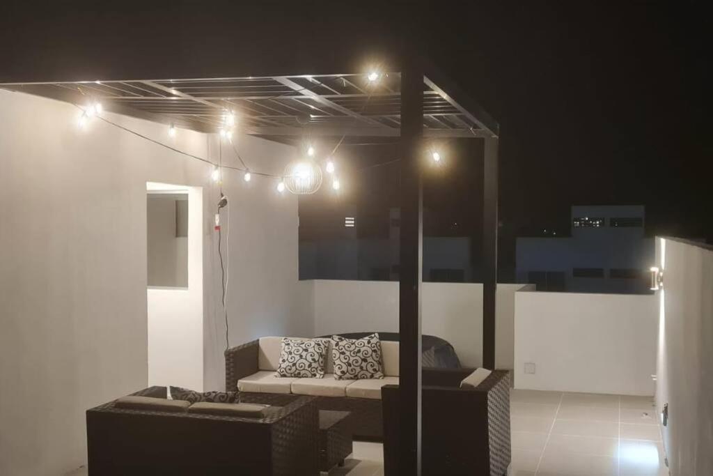 曼萨尼约Bonito Penthouse Con Roof Garden公寓 外观 照片
