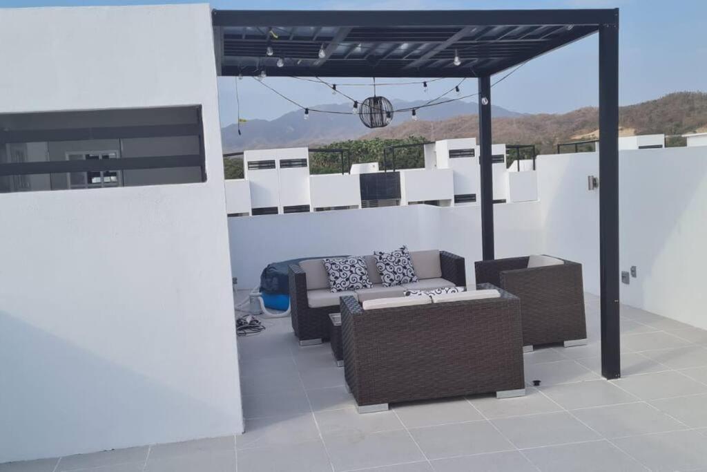 曼萨尼约Bonito Penthouse Con Roof Garden公寓 外观 照片